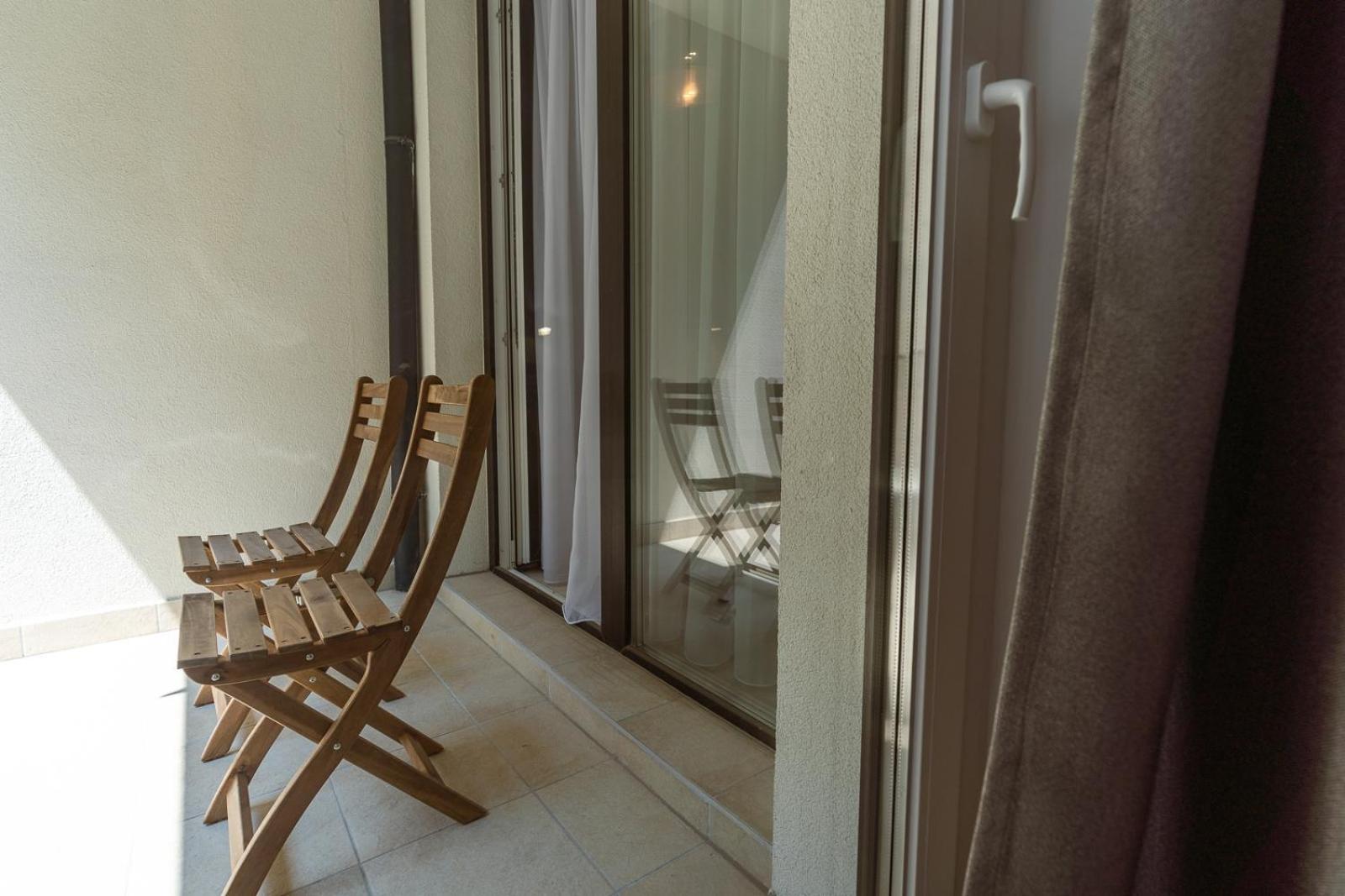 Modern & Newly Built Apartment With Private Garage ブダペスト エクステリア 写真
